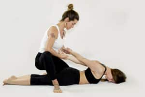 Corso Di Massaggio Con Canne Di Bamboo